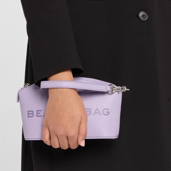 Marc Jacobs The Beauty Bag Pouch Wristlet in Lavender - Picture 2 of 10